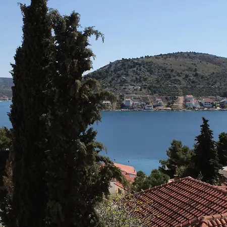 By The Sea - 5269 Appartement Rogoznica (Sibenik-Knin)