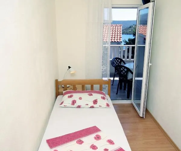 Appartement By The Sea - 5269