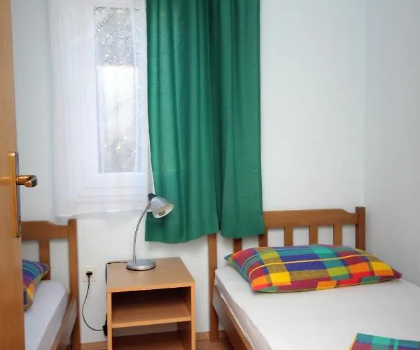 Appartement By The Sea - 5269